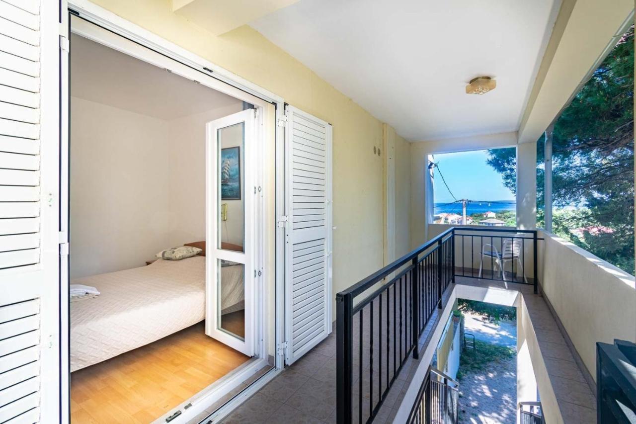 Apartments By The Sea Lun, Pag - 19358 Лун Екстериор снимка